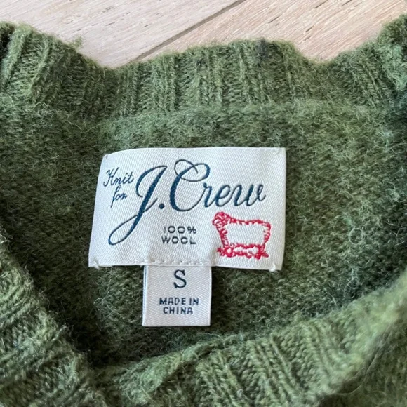 J.Crew 100% Wool Crewneck Sweater Olive Green Size Small - Picture 3 of 12